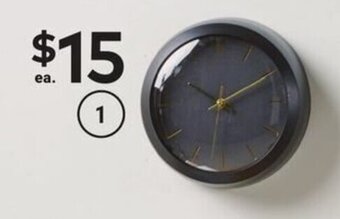 Giant Tiger 10" clock offer