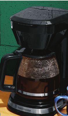 Walmart Toastmaster 12-cup coffee maker or 1.7 l kettle offer