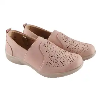 Giant Tiger Classic editions women's comfort slip-on shoes offer