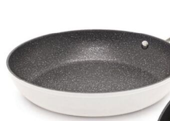 Canadian Tire Heritage the rock 20cm ceramic zero frypan offer