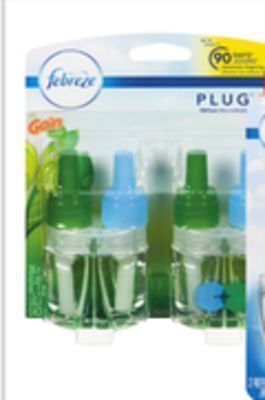 Giant Tiger Febreze plug refills offer