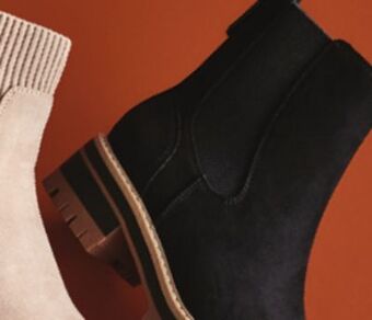 Walmart Ladies' fashion boots offer
