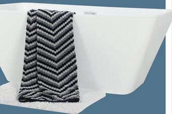 Canac Tasman freestanding bathtub 59-1/16 in. x 29-1/2 in offer