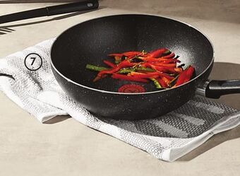 Walmart T-fal signature 28cm wok offer