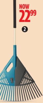 Canadian Tire Yardworks 3-in-1 poly leaf rake, 24 offer