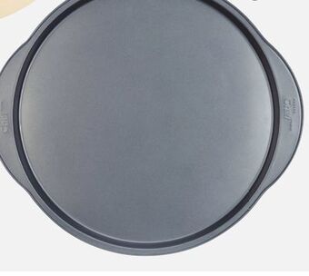 Canadian Tire Master chef 13 pizza pan with handle offer