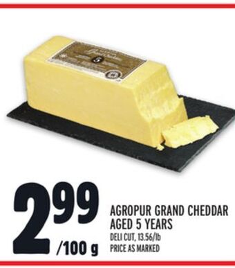 Metro Agropur grand cheddar aged 5 years offer
