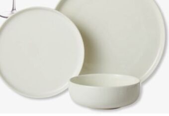 Home Hardware 12 pc. dinnerware sets offer