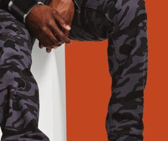 Giant Tiger Men's cargo pants offer