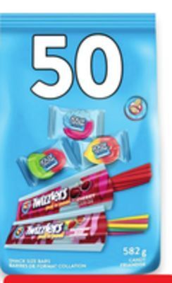 Walmart Hershey's assorted candy and gummies 50-pack offer