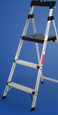 Canac 3-step aluminum platform ladder grade 2 offer