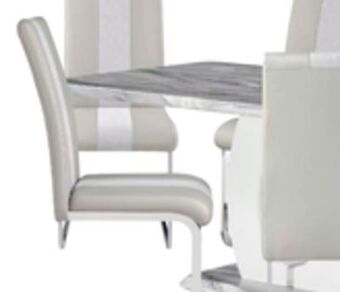 The Brick Nova 7-piece dining package offer
