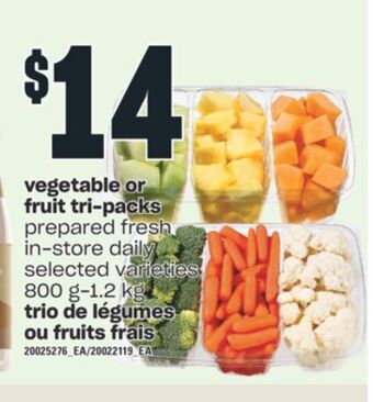 Valu-mart Trio de légumes ou fruits frais, 800 g-1.2 kg offer