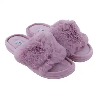 Giant Tiger Halston women's plush slippers offer