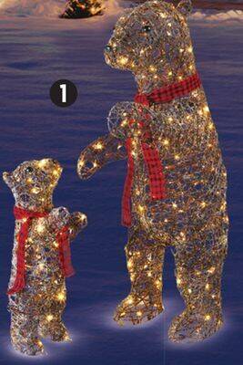 Canadian Tire Canvas 32˝ and 56˝ led whimsical mama and baby bear offer