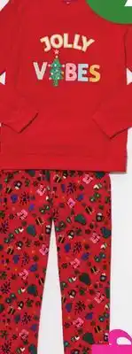 Giant Tiger Women's fleece 2 piece pj set offer