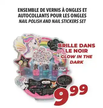 Familiprix Nail polish and nail stickers set offer