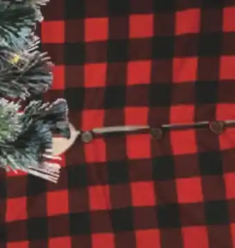 Jean Coutu Yuletide christmas tree skirt offer