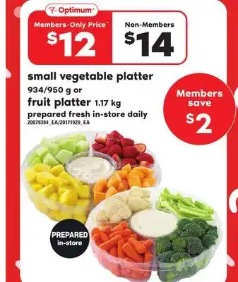Loblaws Small vegetable platter 934/950 g or fruit platter 1.17 kg offer