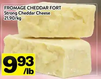 Supermarché PA FROMAGE CHEDDAR FORT Strong Cheddar Cheese offer