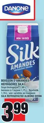 Super C BOISSON D'AMANDES RÉFRIGÉRÉE SILK | SILK REFRIGERATED ALMOND DRINK offer