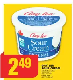 No Frills GAY LEA SOUR CREAM, 425/500 mL offer