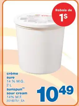 Wholesale Club CRÈME SURE 14 % M.G. 2 L offer