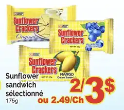 T&T Supermarket SUNFLOWER SANDWICH SÉLECTIONNÉ, 175g offer