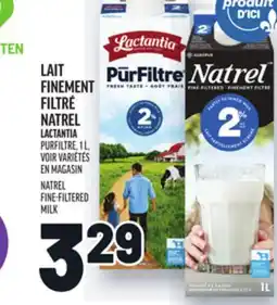 Metro LAIT FINEMENT FILTRÉ NATREL | NATREL FINE-FILTERED MILK offer