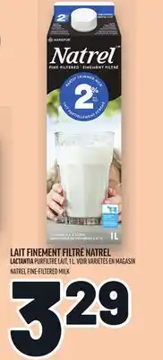 Metro LAIT FINEMENT FILTRÉ NATREL | NATREL FINE-FILTERED MILK offer