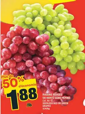 Super C RAISINS ROUGES OU VERTS SANS PÉPINS | SEEDLESS RED OR GREEN GRAPES offer