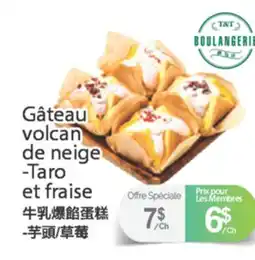 T&T Supermarket GÂTEAU VOLCAN DE NEIGE - TARO ET FRAISE offer