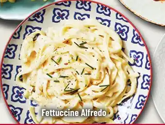 M & M Food Market Fettuccine Alfredo offer