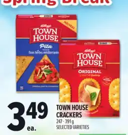 Metro TOWN HOUSE CRACKERS offer