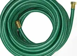 Matériaux Pont Masson Light Duty Garden Hose - 5/8 x 100' - Green offer