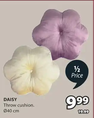 JYSK DAISY Throw cushion offer