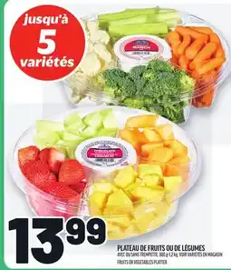 Metro PLATEAU DE FRUITS OU DE LÉGUMES | FRUITS OR VEGETABLES PLATTER offer