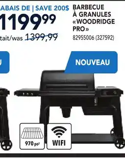RONA BARBECUE À GRANULES WOODRIDGE PRO offer