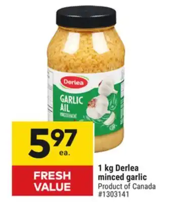 Giant Tiger 1 kg Derlea minced garlic offer