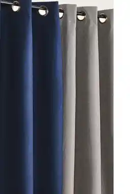 Giant Tiger Blackout curtain offer