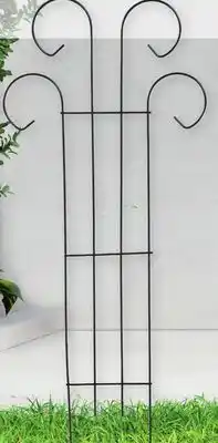 Canac DECORATIVE METAL MINI TRELLIS 9 1/2IN. X 24 IN. BLACK offer