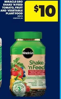 Real Canadian Superstore Miracle gro shake 'n feed tomato, fruit and vegetable plant food offer