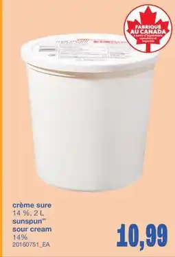 Wholesale Club CRÈME SURE, 14 %, 2 L offer