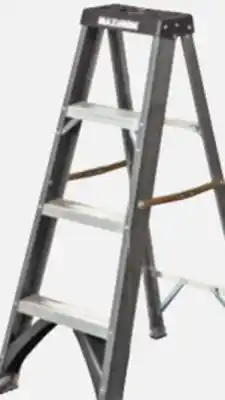 Canadian Tire MAXIMUM Heavy-Duty Fibreglass Stepladder, 4´ offer