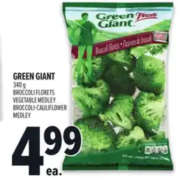 Metro GREEN GIANT BROCCOLI FLORETS VEGETABLE MEDLEY BROCCOLI-CAULIFLOWER MEDLEY offer