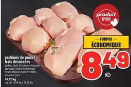 Metro POITRINES DE POULET FRAIS DÉSOSSÉES | FORMAT FRESH BONELESS CHICKEN BREASTS FRESH BONELESS BREASTS offer