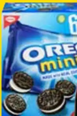 Giant Tiger Christie Snak Pak cookies offer
