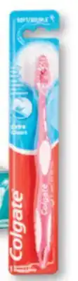 Familiprix Colgate Extra Clean toothbrush Soft offer