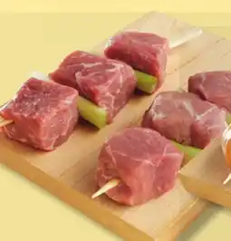 IGA C'EST PRÊT! À CUIRE PORK OR CHICKEN YAKITORIS offer