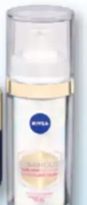 Familiprix Nivea Luminous 630 dark spot solution advanced serum 30ml offer